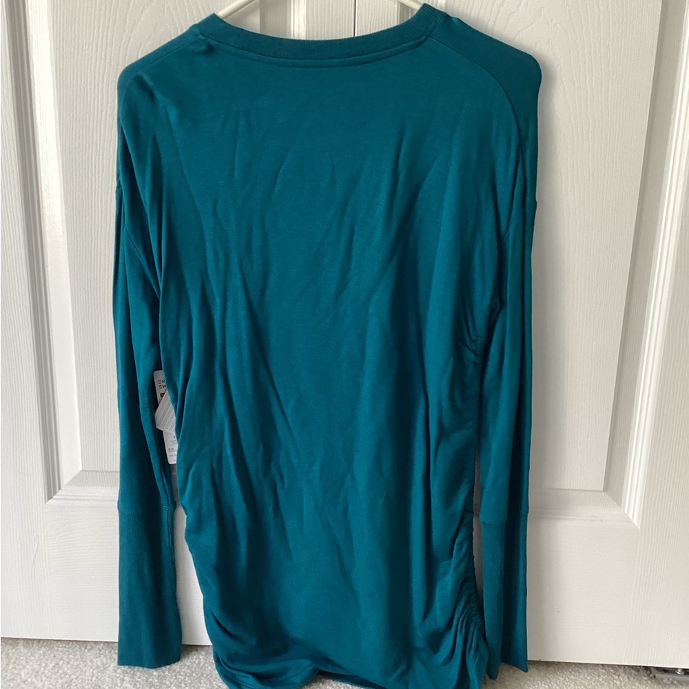 Athleta Drishti sweatshirt (FINALPRICEDROP) - Picture 3 of 4